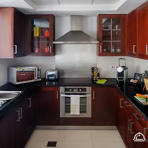 احجز هنا