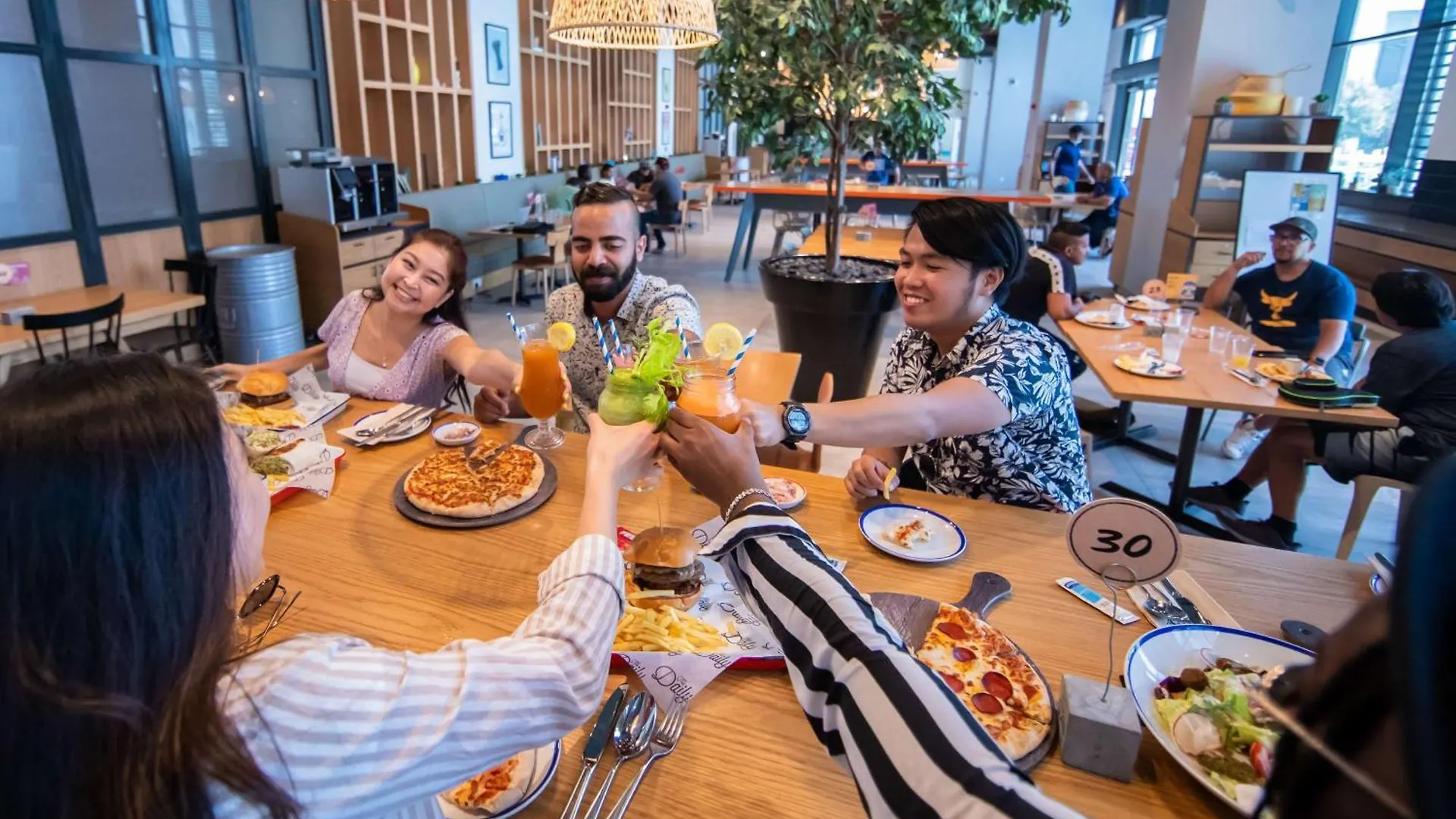 ***  Hotel Rove At The Park Dubai Vereinigte Arabische Emirate